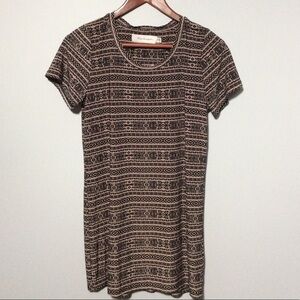 🐞 T Bags Tribal Print Top NWT